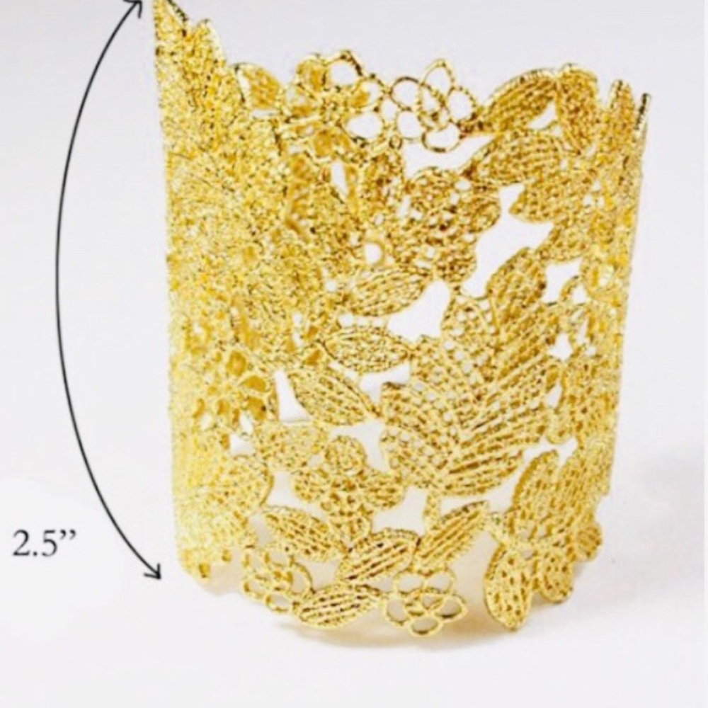 Stella & Dot |Dainty Gold Lace Chantilly Lace Cuff Bracelet - Picture 8 of 10
